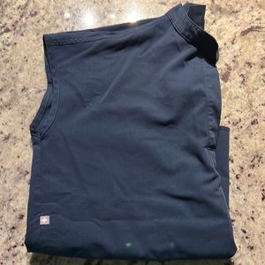 Figs Rafaella oversized scrub top